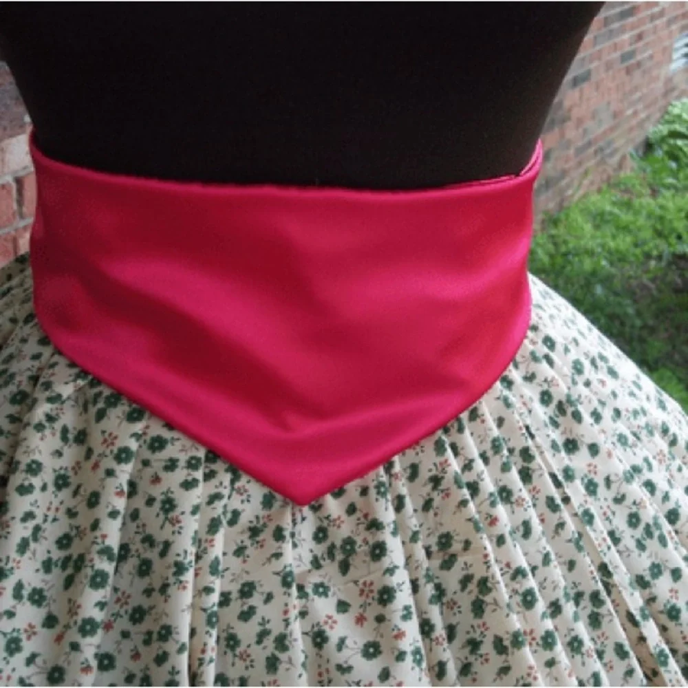 Civil War Ladies Red Medici Sash for Dress/Gown - Picture 2 of 2